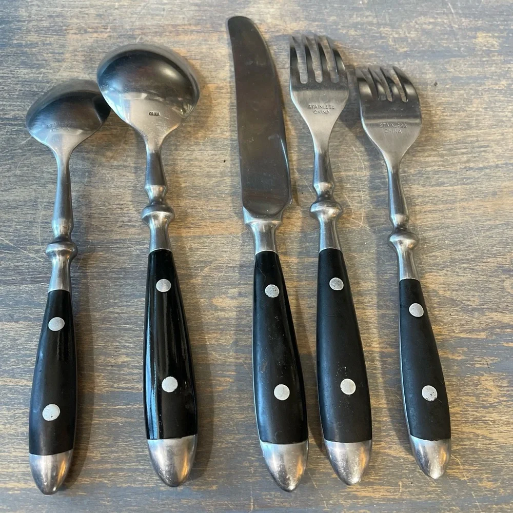 Williams Sonoma Cafe Black stainless flatware 5 piece set silver